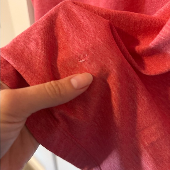 Nike Men's Red Short Sleeve Tee - Picture 5 of 7